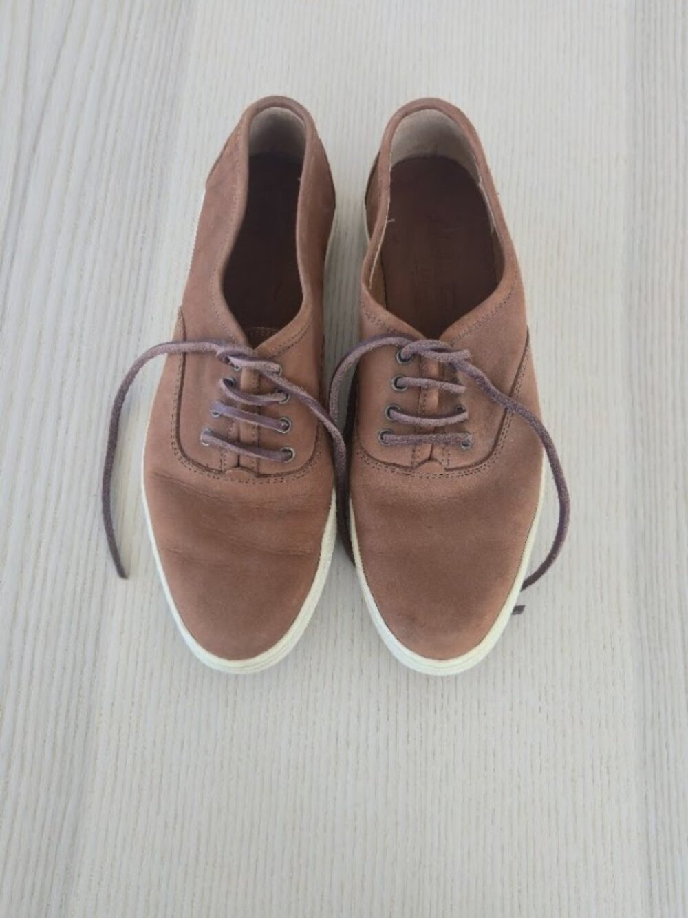 Salvatore Ferragamo Leather Sneakers - Picture 2 of 6